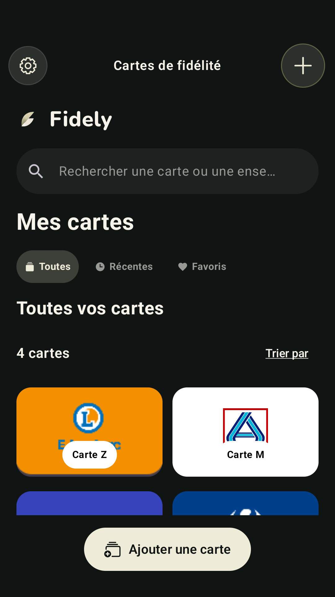 Fidely : portefeuille contenant des cartes de démonstration.